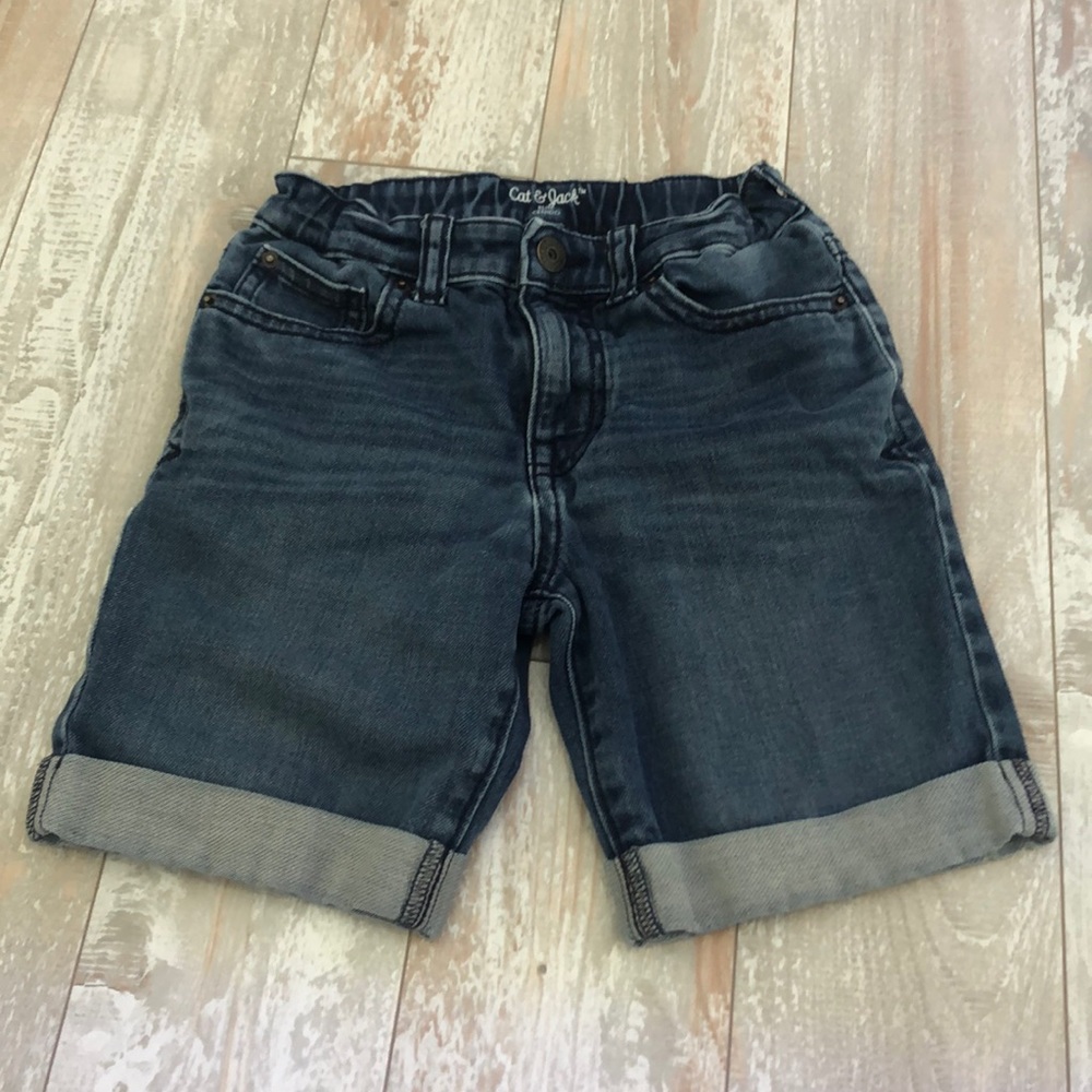 Cat & Jack denim shorts size 7